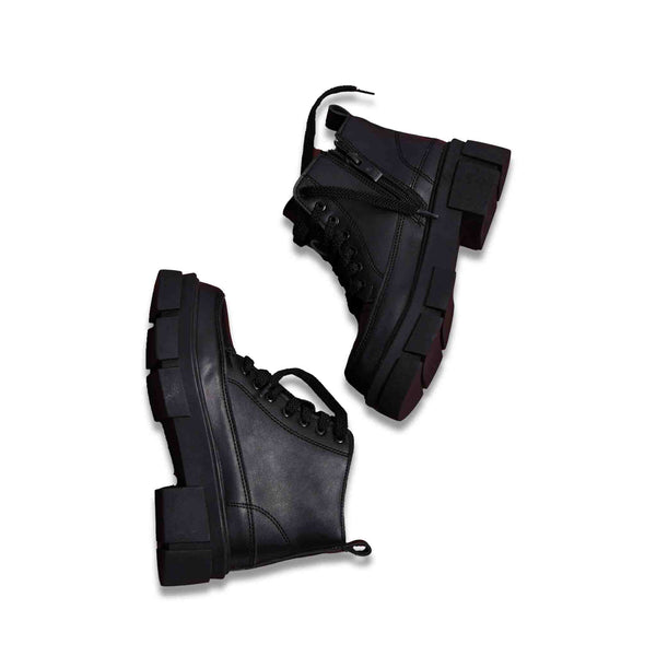 شوز هاف بووت